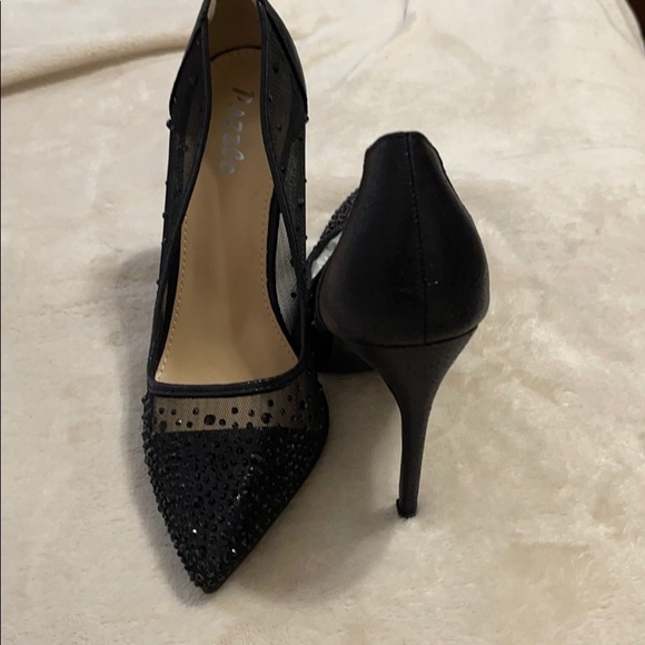 Shoes - Picture 5 of 8